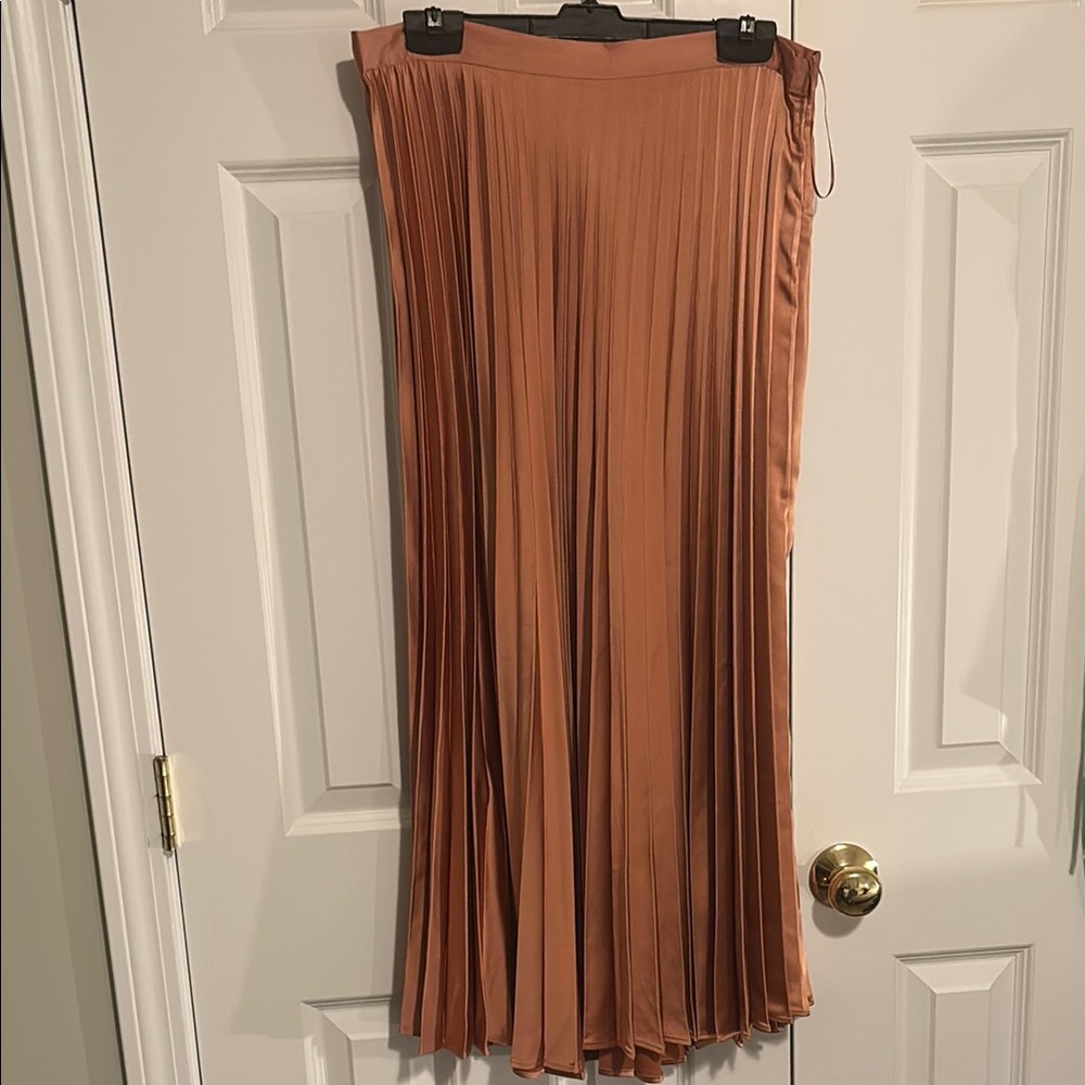 Mango Elegant Pleated Midi Skirt